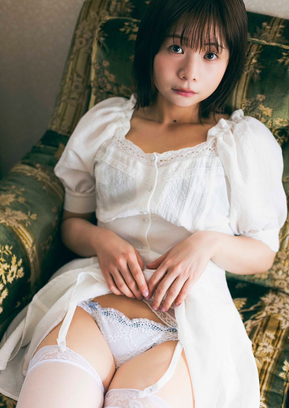 【デジタル限定】真奈写真集 試し読み7
